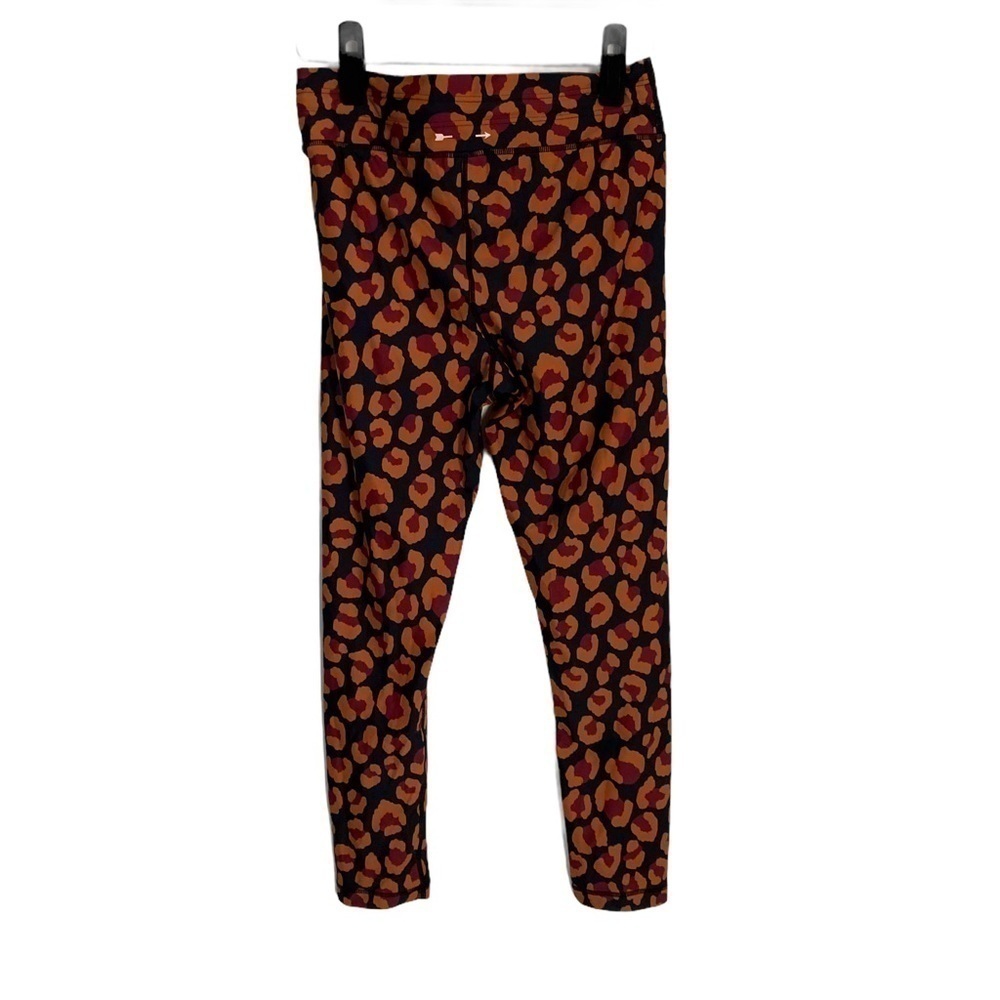 THE UPSIDE Raspberry Leopard High‎ Rise Leggings - Picture 4 of 10